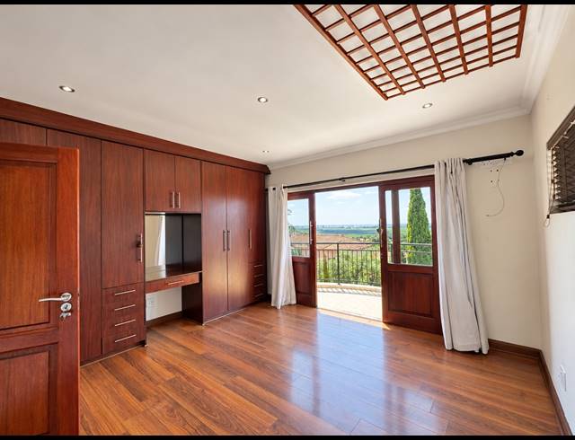 5 BEDROOM HOUSE FOR SALE IN BEN FLEUR